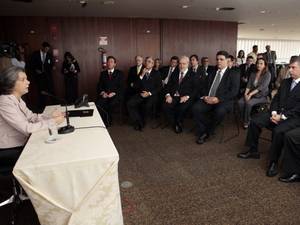 Imagem de reunião realizada no TSE em julho de 2012